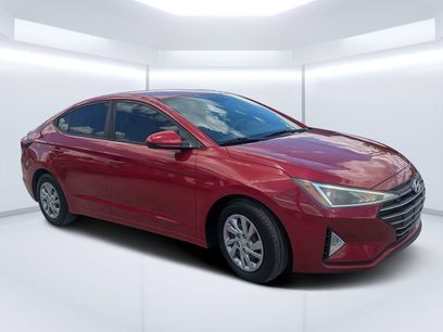 Used 2020 Hyundai Elantra SE w/ Cargo Package (C1)