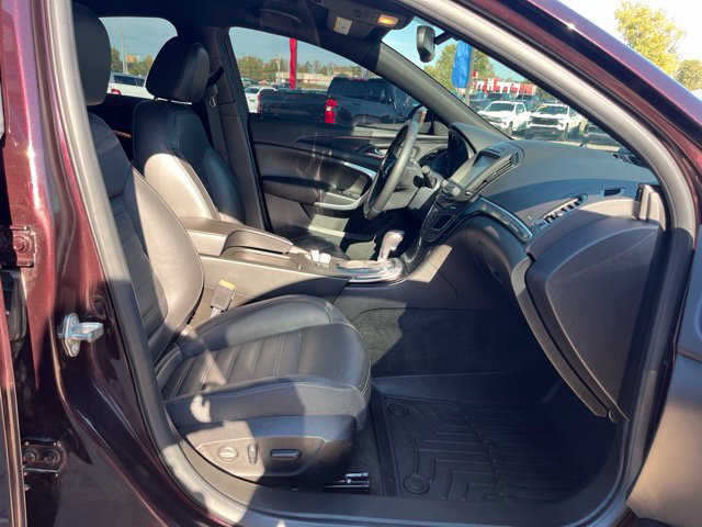 Used 2017 Buick Regal GS FWD image 25