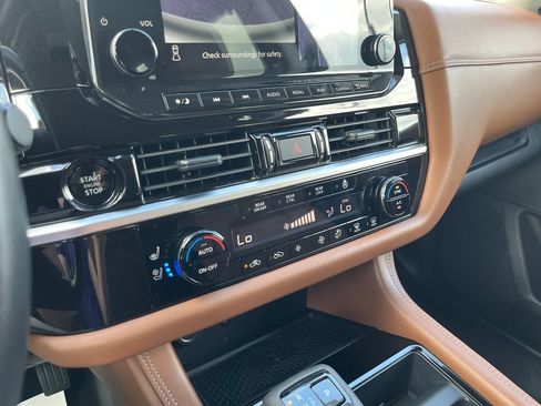 Used 2025 Nissan Pathfinder Platinum w/ Cargo Package FWD image 20