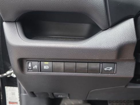 Certified 2025 Toyota RAV4 XLE Premium FWD image 23