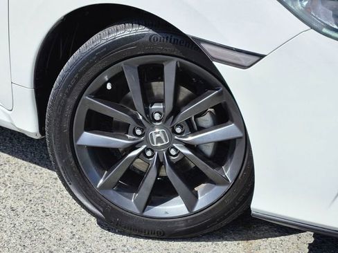 Used 2021 Honda Civic EX image 5