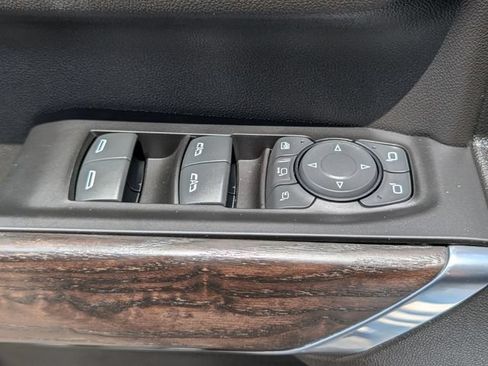 Certified 2022 GMC Sierra 2500 Denali AWD/4WD image 18