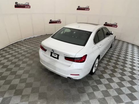 Used 2024 BMW 330e xDrive image 21