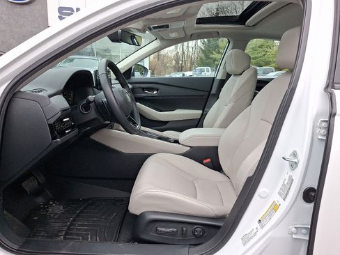 Used 2023 Honda Accord EX-L image 12