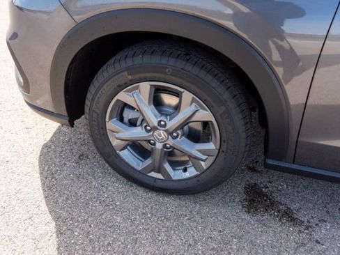 Used 2024 Honda HR-V LX image 12