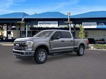 New 2026 Ford F250 XLT w/ FX4 Off-Road Package