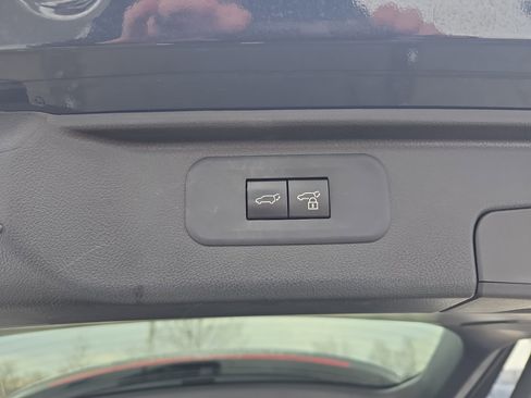 Used 2024 Toyota Grand Highlander Limited image 6