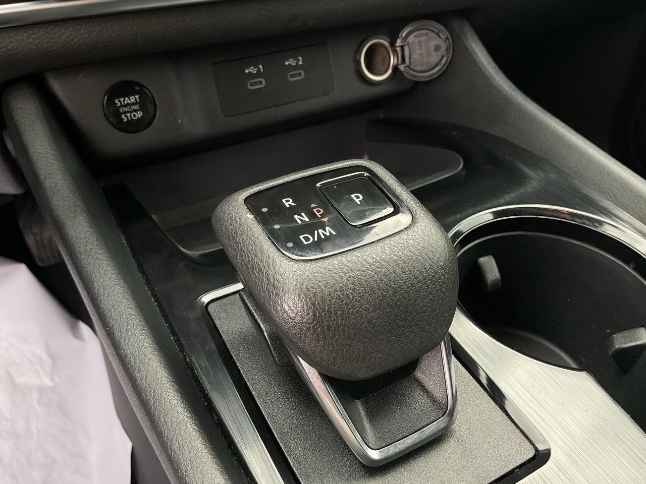 Used 2025 Nissan Rogue SV FWD image 27