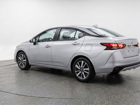 Used 2025 Nissan Versa SV FWD image 6