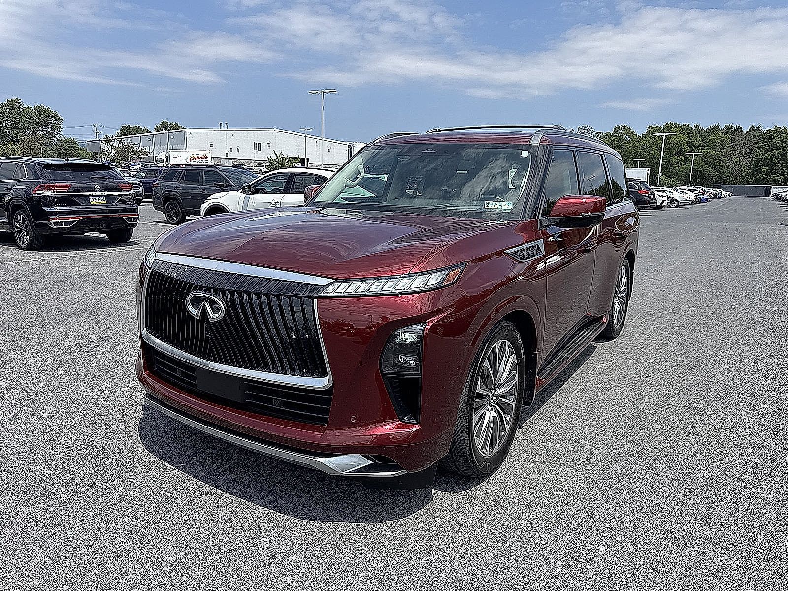 Certified 2025 INFINITI QX80 Sensory w/ Exterior Package AWD/4WD image 33