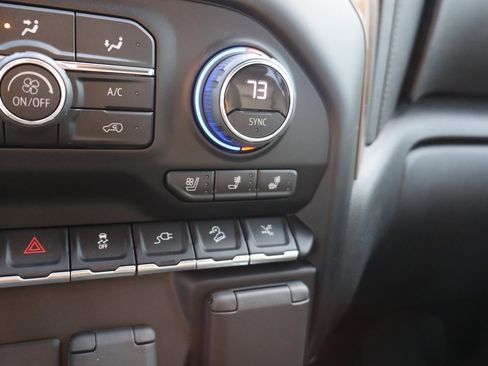 Used 2021 Chevrolet Silverado 2500 High Country w/ Z71 Off-Road Package image 16