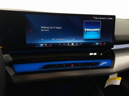 New 2025 BMW i5 M60 image 18