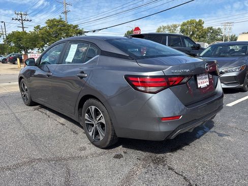 Used 2022 Nissan Sentra SV image 5