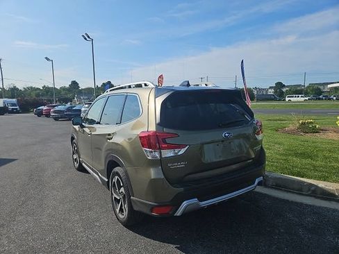 Used 2024 Subaru Forester Touring w/ Pop Package 2 AWD/4WD image 2