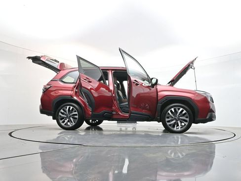 Certified 2026 Subaru Forester Touring w/ Touring Package AWD/4WD image 45