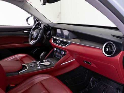 Used 2021 Alfa Romeo Stelvio Ti w/ Nero Edizione image 20