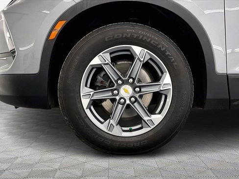 Used 2023 Chevrolet Blazer LT w/ Convenience Package image 9