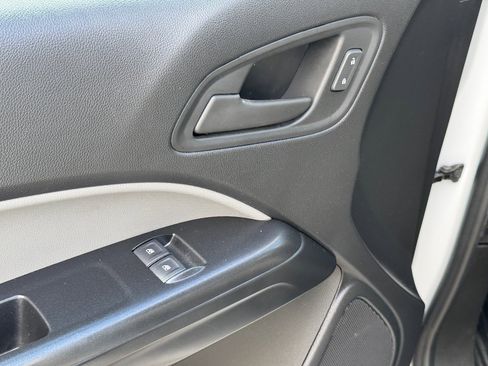 Used 2020 Chevrolet Colorado W/T w/ WT Convenience Package image 27