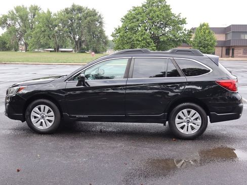 Used 2018 Subaru Outback 2.5i Premium AWD/4WD image 9