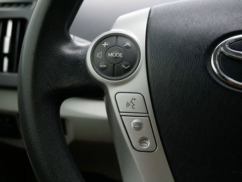 Used 2013 Toyota Prius Three FWD image 17