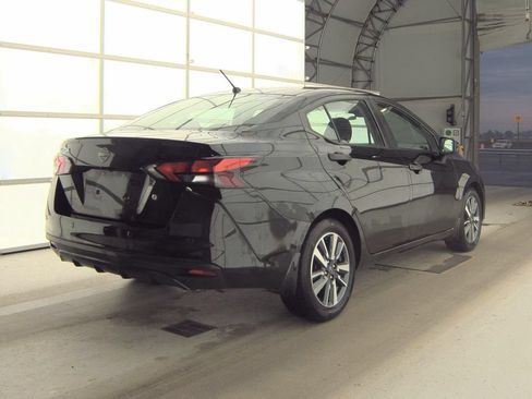 Certified 2024 Nissan Versa S w/ S Plus Package FWD image 4