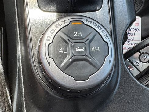 Used 2021 Ford Bronco Outer Banks AWD/4WD image 42