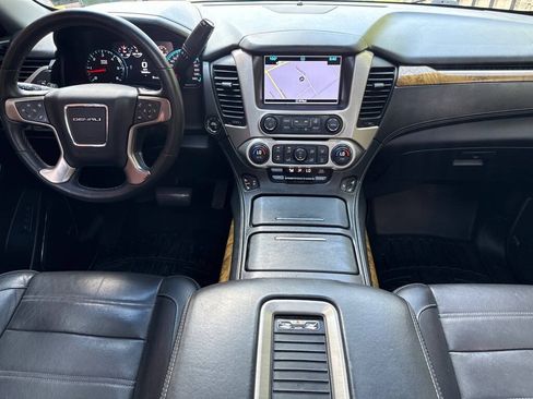 Used 2017 GMC Yukon Denali w/ Open Road Package AWD/4WD image 16