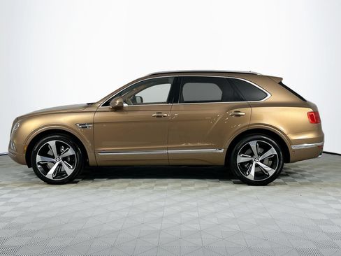 Certified 2017 Bentley Bentayga AWD/4WD image 11