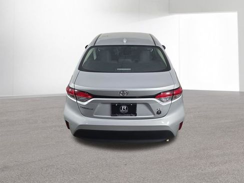Used 2023 Toyota Corolla LE FWD image 39