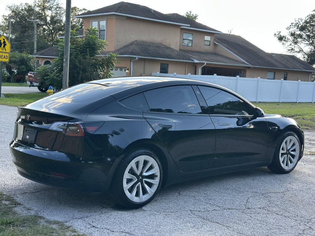 Used 2023 Tesla Model 3 Standard Range RWD image 17