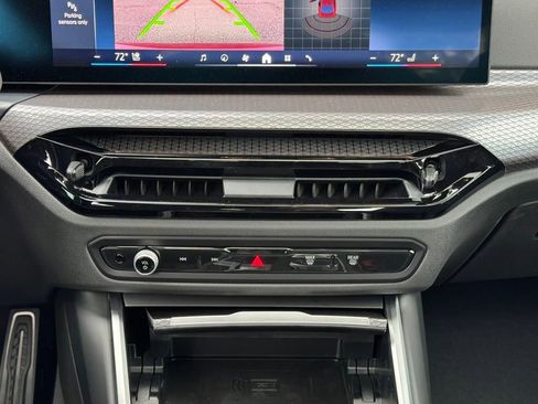 Certified 2025 BMW 330i 330i w/ M Sport Package image 20