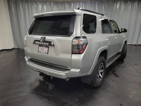 Used 2023 Toyota 4Runner TRD Off-Road image 8