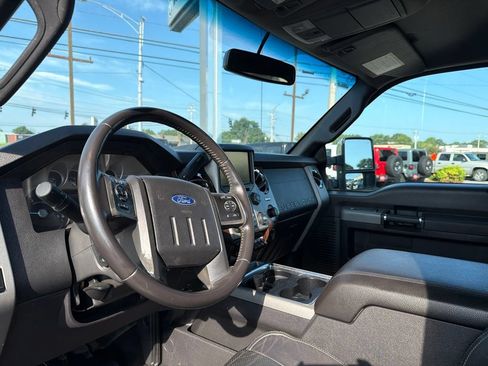 Used 2016 Ford F350 Lariat w/ Chrome Package AWD/4WD image 34