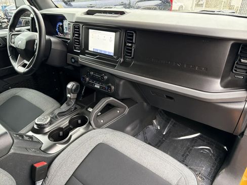 Used 2022 Ford Bronco Big Bend image 33