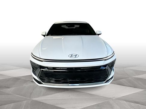 Used 2026 Hyundai Sonata SEL FWD image 3