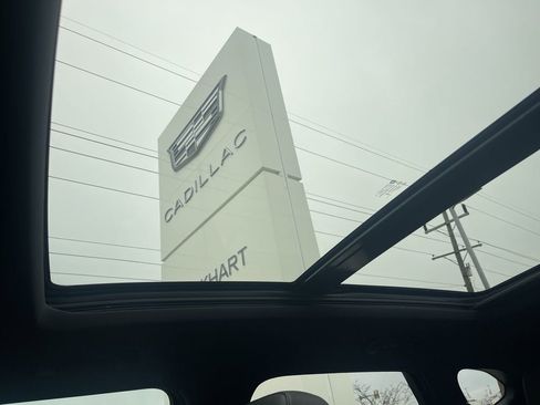 Used 2024 Chevrolet Blazer RS w/ Driver Confidence II Package image 33