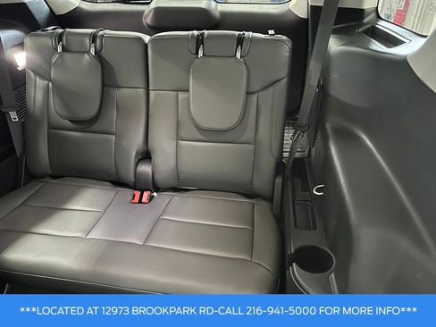 Used 2025 Ford Explorer Active w/ Active Comfort Package AWD/4WD image 20