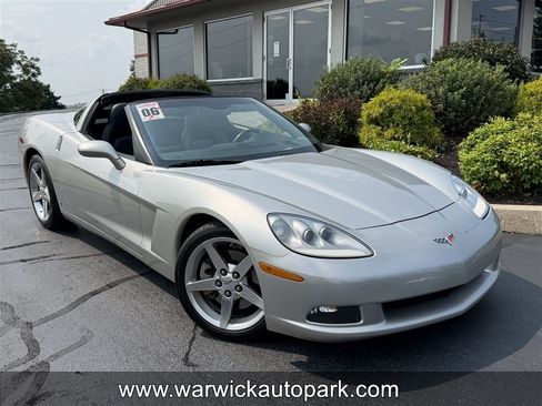Used 2006 Chevrolet Corvette Coupe w/ Preferred Equipment Group RWD image 1