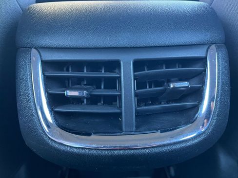 Used 2023 Chevrolet Malibu LT w/ Driver Confidence Package image 24