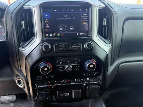 Used 2019 Chevrolet Silverado 1500 LTZ w/ LTZ Texas Edition RWD image 21