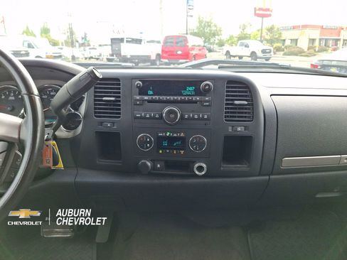 Used 2007 GMC Sierra 1500 SLE w/ SLE1 Preferred Package RWD image 11