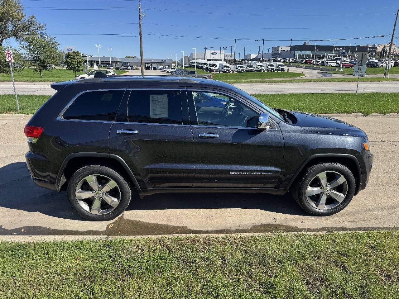 Used 2014 Jeep Grand Cherokee Limited w/ Luxury Group II AWD/4WD image 6