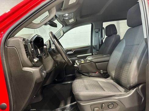 Certified 2022 Chevrolet Silverado 1500 LT AWD/4WD image 13