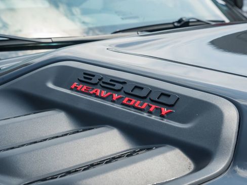 New 2026 RAM 3500 Laramie AWD/4WD image 15