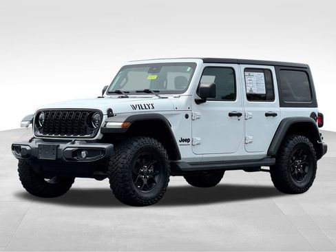 Used 2024 Jeep Wrangler Unlimited Sport AWD/4WD image 3