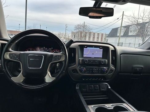 Used 2016 GMC Sierra 1500 Denali image 3