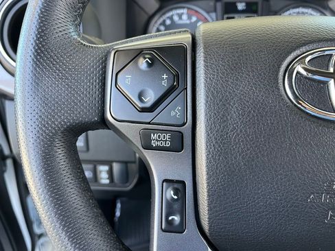 Used 2022 Toyota Tacoma TRD Sport w/ TRD Premium Sport Package image 13