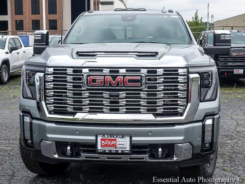 New 2026 GMC Sierra 2500 Denali AWD/4WD image 6