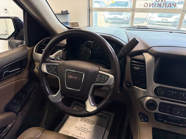 Used 2018 GMC Yukon SLT AWD/4WD image 35