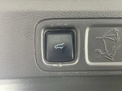 Used 2018 Ford Expedition Max Limited w/ Equipment Group 301A AWD/4WD image 38